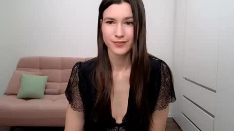 Snapshot of alicianoveli chatting on 02/17/25, 02:59 alicianoveli online show from 02/17/25, 02:59