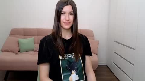 Snapshot of alicianoveli chatting on 02/25/25, 12:03 alicianoveli online show from 02/25/25, 12:03