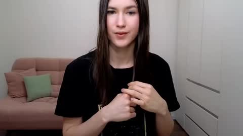 Snapshot of alicianoveli chatting on 03/10/25, 12:37 alicianoveli online show from 03/10/25, 12:37