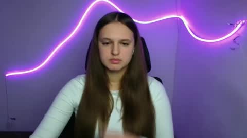 Snapshot of alicie_dream_ chatting on 10/02/25, 01:40 Alicie online show from 10/02/25, 01:40