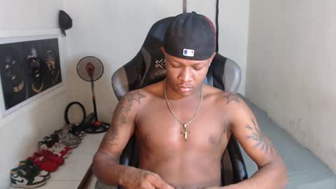 Alid 17 online show from 12/22/24, 08:14