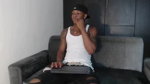 Alid 17 online show from 02/28/25, 09:23