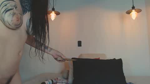 Snapshot of alien_eyes09 chatting on 03/16/26, 05:44 online show from 03/16/26, 05:44