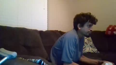 Snapshot of aliendick2274 chatting on 09/29/25, 03:33 aliendick2274 online show from 09/29/25, 03:33