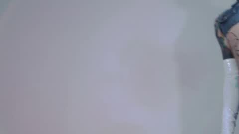 Snapshot of alienexxx chatting on 02/09/25, 03:22 online show from 02/09/25, 03:22