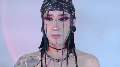     online show from 05/26/26, 12:39
