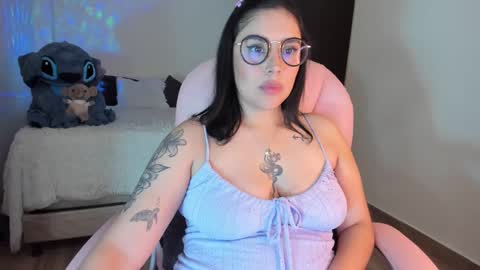 Snapshot of aliice_69 chatting on 03/04/25, 06:26 aliice_69 online show from 03/04/25, 06:26
