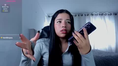 aliice_walker_ online show from 03/13/26, 04:02