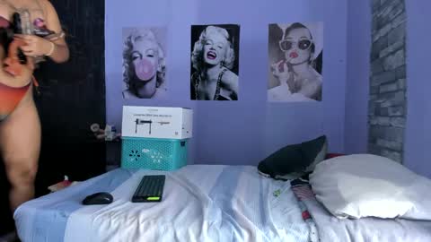 Snapshot of alika01_ chatting on 02/17/25, 08:36 alika online show from 02/17/25, 08:36