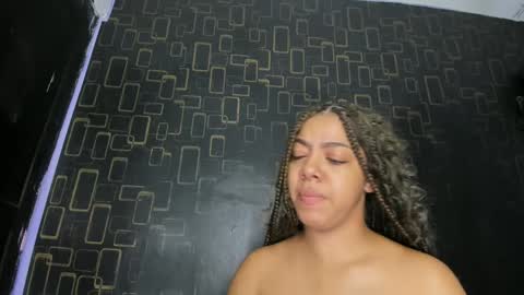 Snapshot of alika01_ chatting on 03/01/25, 01:07 alika online show from 03/01/25, 01:07