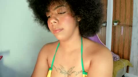 Snapshot of alika01_ chatting on 11/18/25, 03:27 alika online show from 11/18/25, 03:27