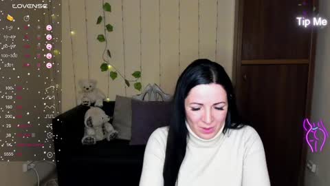 Alika online show from 01/20/25, 04:23