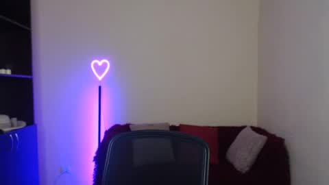 Alika online show from 02/05/25, 12:49
