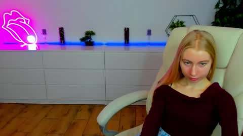 Alina online show from 11/15/25, 07:16