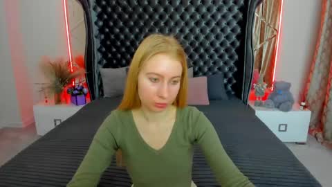 Alina online show from 04/15/26, 07:04