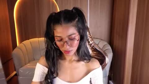 Snapshot of alina_b_ chatting on 03/02/26, 09:32 alina_b_ online show from 03/02/26, 09:32