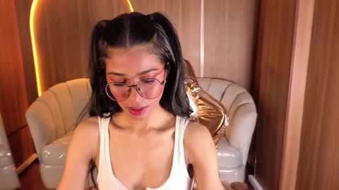 Snapshot of alina_b_ chatting on 03/03/26, 08:26 alina_b_ online show from 03/03/26, 08:26