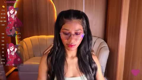 Snapshot of alina_b_ chatting on 06/08/26, 07:58 alina_b_ online show from 06/08/26, 07:58