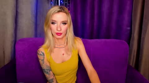 Alina online show from 12/18/24, 01:05