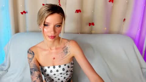 Alina online show from 06/28/26, 01:22