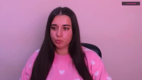 Snapshot of alinaasti_ chatting on 11/21/25, 09:19 Alina online show from 11/21/25, 09:19