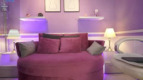 Alina Bennet online show from 06/12/26, 11:42