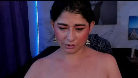Snapshot of alinabozz1 chatting on 07/20/26, 04:27 alinabozz1 online show from 07/20/26, 04:27