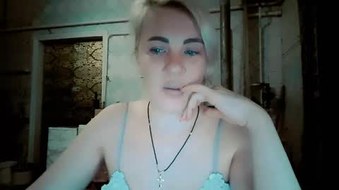 Alina online show from 02/15/26, 10:47