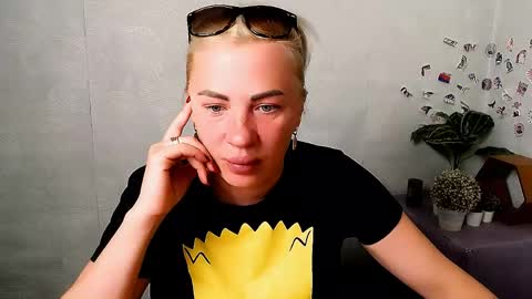 Alina online show from 05/19/26, 04:41