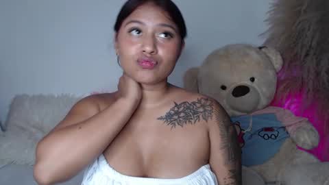 lili online show from 01/08/25, 04:55