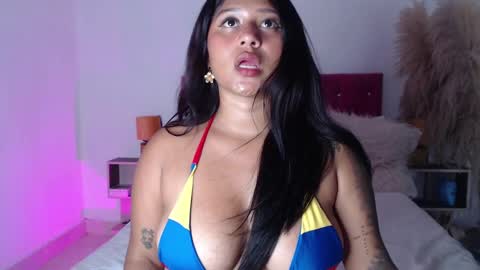 lili online show from 01/27/25, 07:24