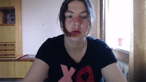 Snapshot of alinaxjames chatting on 04/17/26, 12:30 AlinaxJames online show from 04/17/26, 12:30