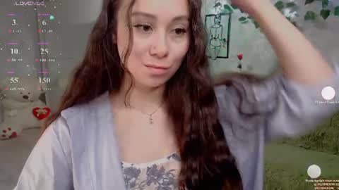 AlinaXRose online show from 06/19/26, 10:46