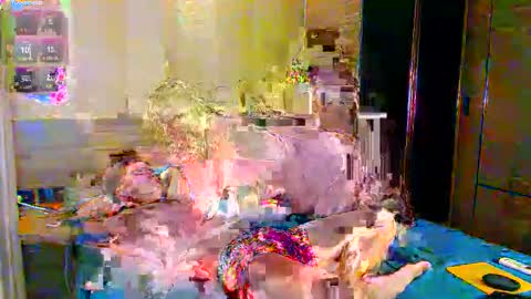 Snapshot of alinka_pashka chatting on 10/21/25, 01:06 Alina and Pasha online show from 10/21/25, 01:06