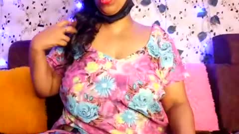 Snapshot of alinna400 chatting on 05/27/26, 01:57 Alinna400 online show from 05/27/26, 01:57