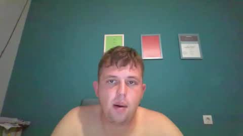 Chris online show from 09/22/25, 04:09