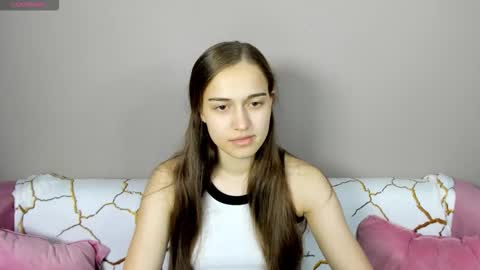 alisa__kelly online show from 09/28/25, 01:00