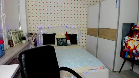 alisa_glamur online show from 12/10/24, 01:44