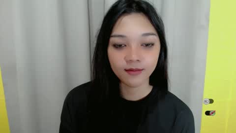 Shanti xhey online show from 12/21/24, 09:33