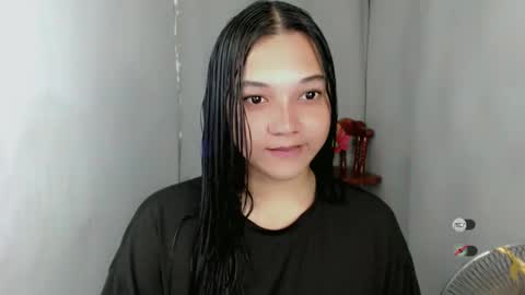 Shanti xhey online show from 09/17/25, 03:57