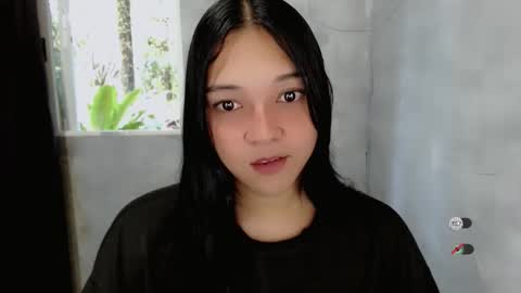 Snapshot of alisa_kiss_ chatting on 10/29/25, 10:33 Shanti xhey online show from 10/29/25, 10:33