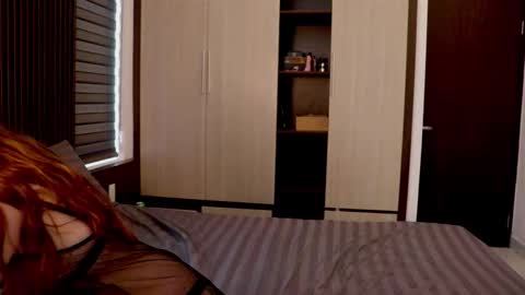 Alice                                   Fansly Alisa01 online show from 09/30/25, 02:05