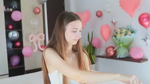 Alice                                   Fansly Alisa01 online show from 03/15/26, 02:50