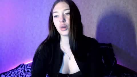 Snapshot of alisaadoll chatting on 02/19/25, 04:11 alisaadoll online show from 02/19/25, 04:11