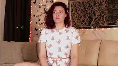 Snapshot of alisabo chatting on 12/03/25, 12:14 Alice online show from 12/03/25, 12:14