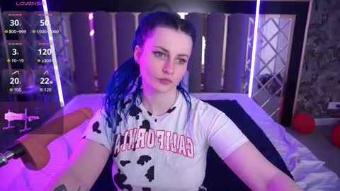 Snapshot of alisagrace chatting on 03/19/26, 01:48 alisagrace online show from 03/19/26, 01:48