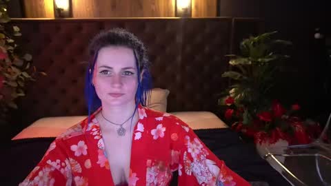 Snapshot of alisagrace chatting on 04/17/26, 01:03 alisagrace online show from 04/17/26, 01:03