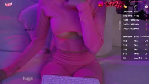 Snapshot of alisarogs chatting on 09/15/25, 11:16 Alisarogs online show from 09/15/25, 11:16