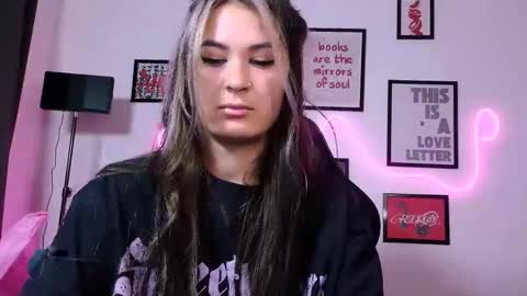 Alisa online show from 05/29/26, 02:59