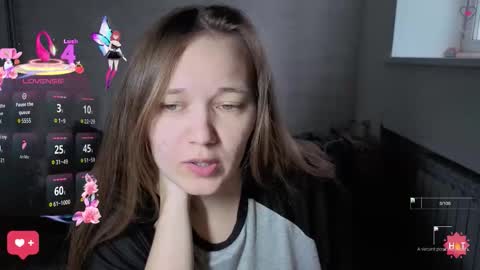 Snapshot of alisawyn chatting on 10/09/25, 06:11 alisawyn online show from 10/09/25, 06:11